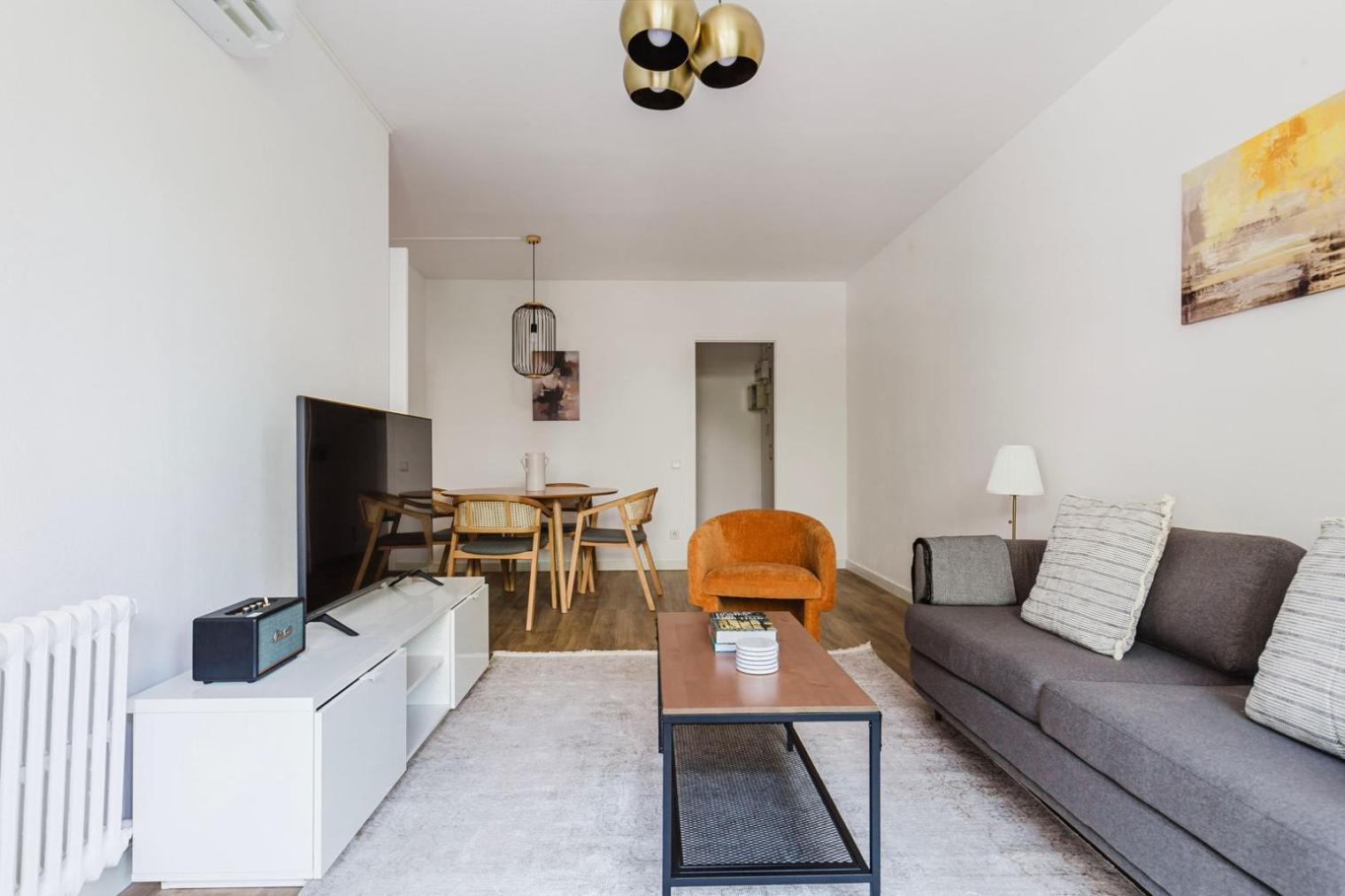 Blueground Les Corts Balcony Ac Wd Bcn-157 Appartement *