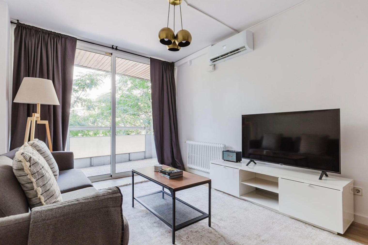 Blueground Les Corts Balcony Ac Wd Bcn-157 Appartement *