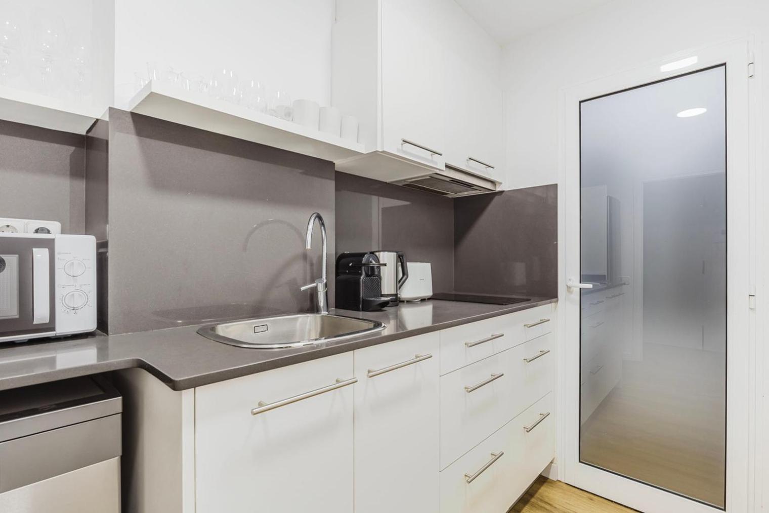 Apartment Blueground Les Corts Balcony Ac Wd Bcn-157 Barcelona